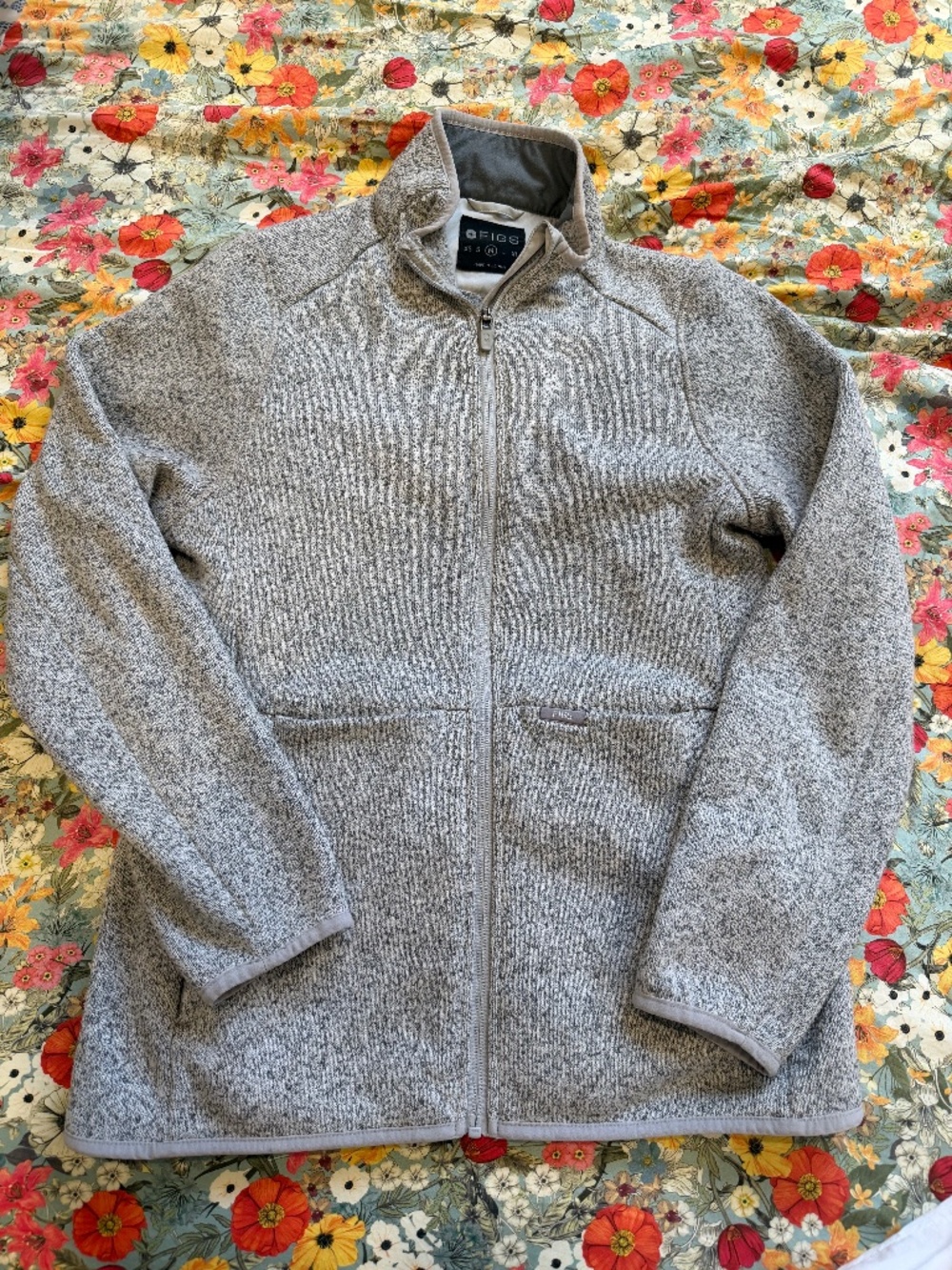 FIGS Gray Knit Fleece Jacket Medium Zip Up Scrub Jacket